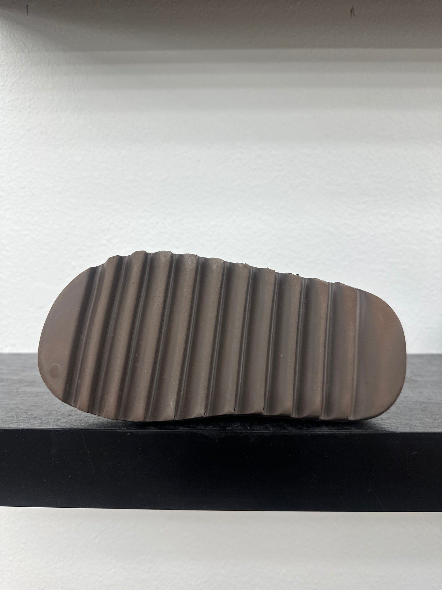 Preowned Yeezy Slide Soot