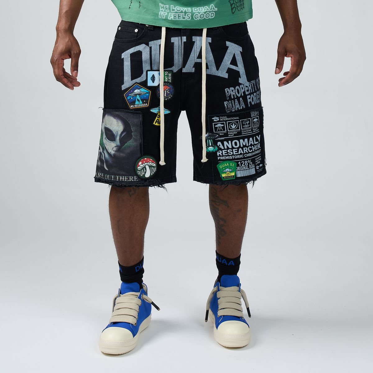 DUAA UFO Black Jorts