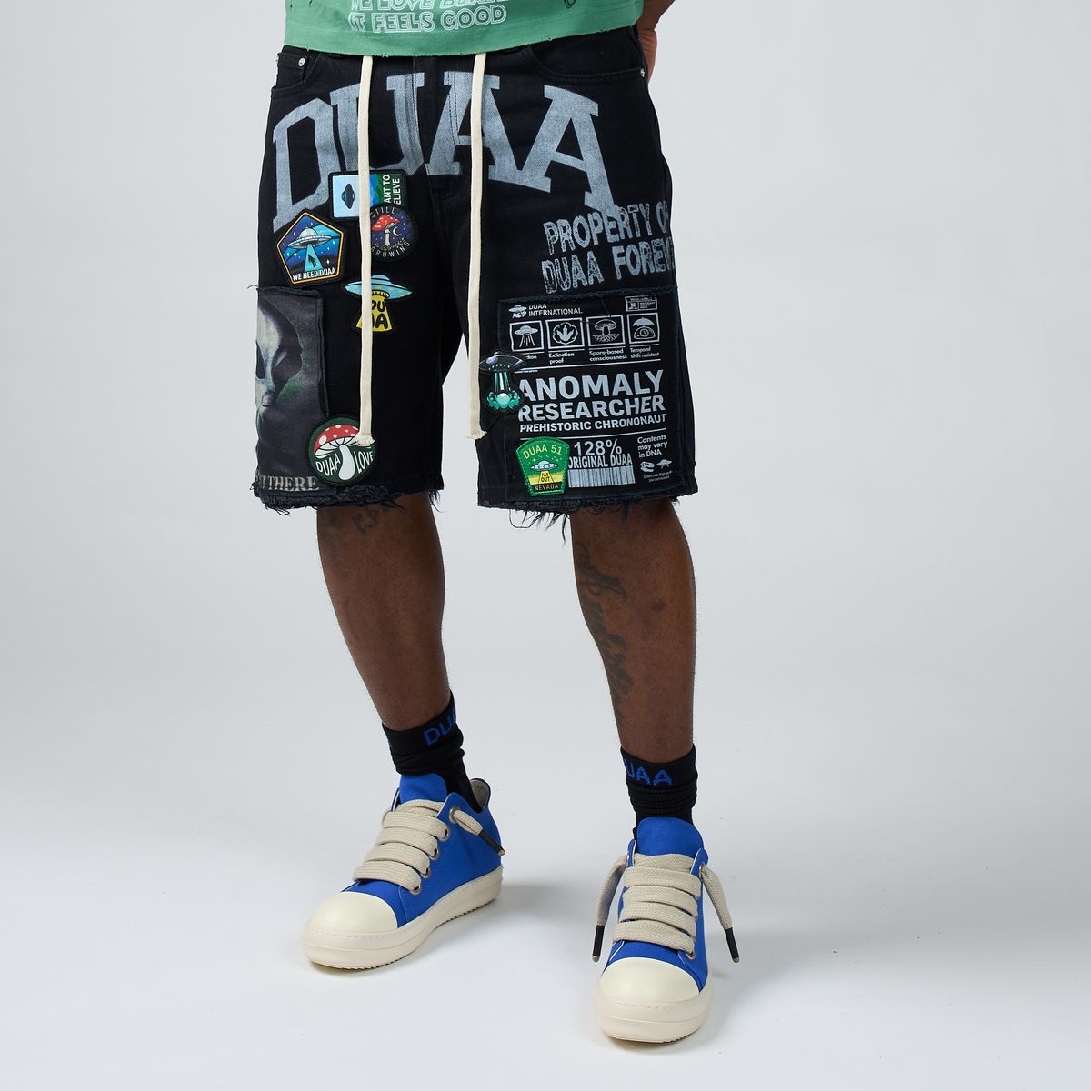 DUAA UFO Black Jorts