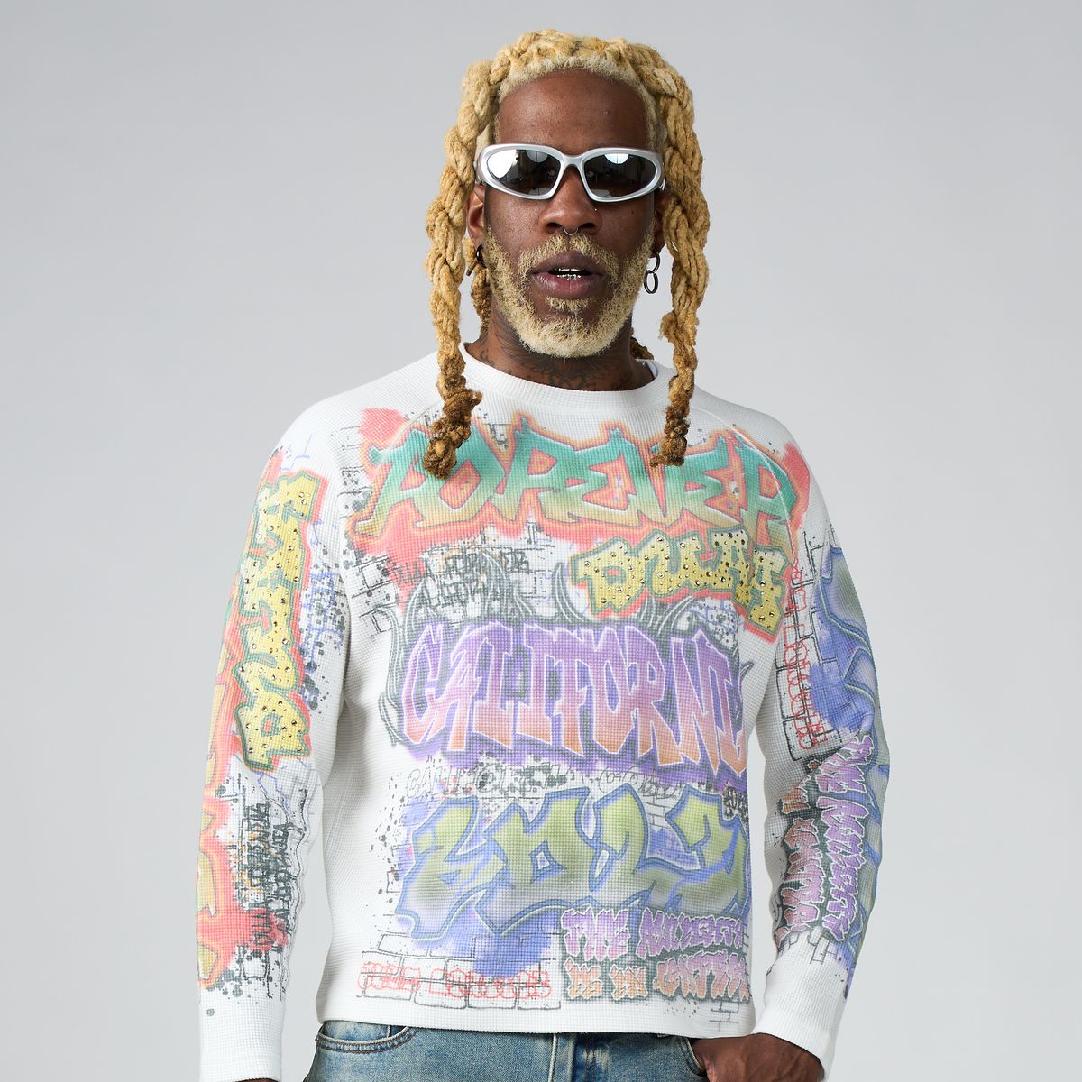 DUAA White Street Art Long Sleeve