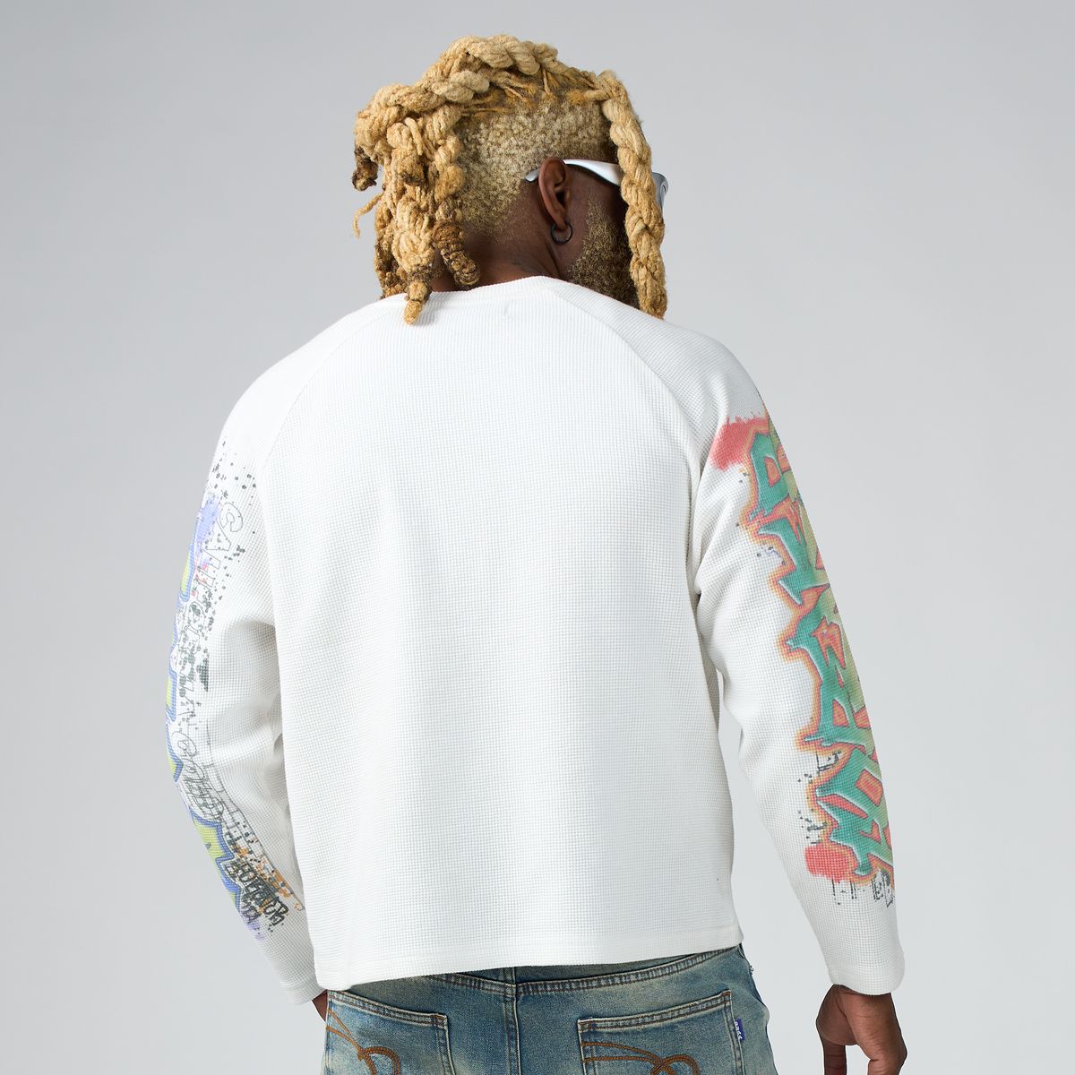 DUAA White Street Art Long Sleeve