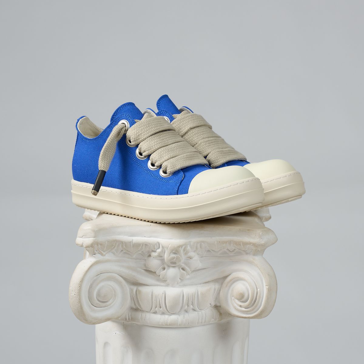 DUAA Royal Blue Jumbo Lace Shoe