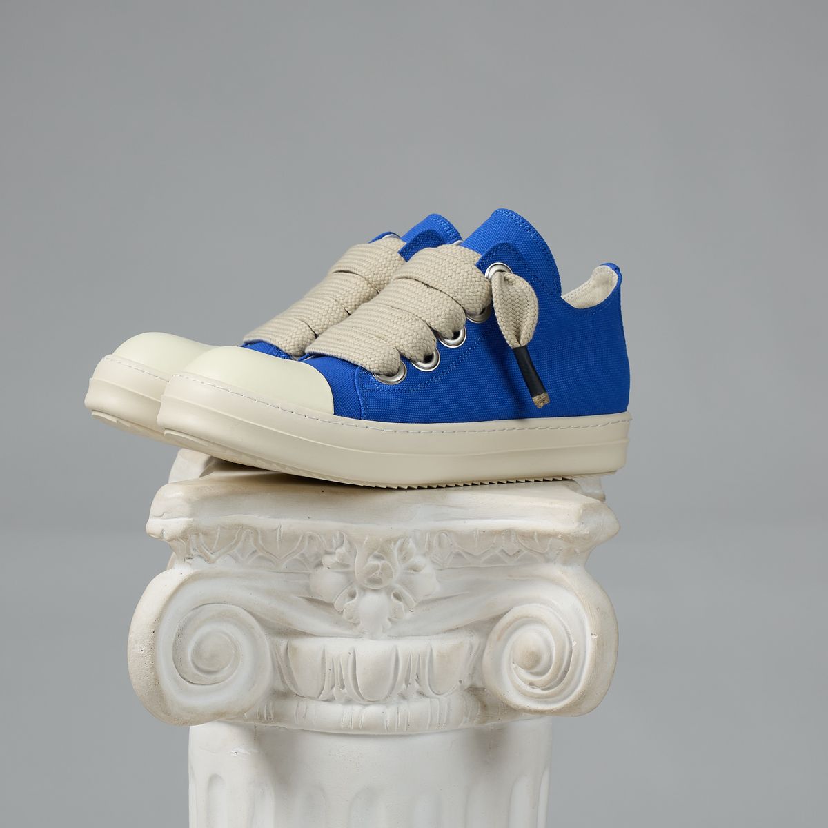 DUAA Royal Blue Jumbo Lace Shoe