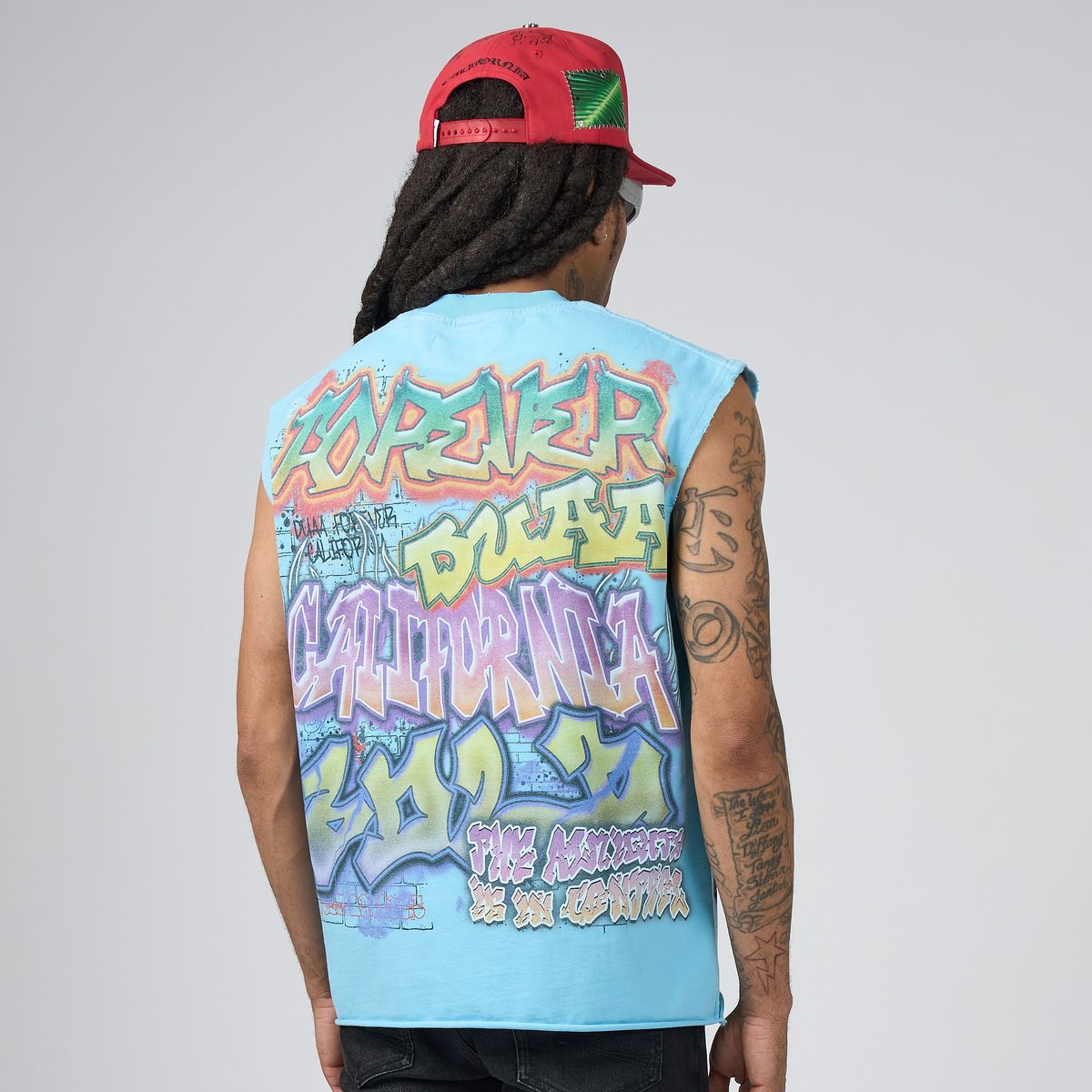 DUAA Wall Graffiti Cutoff Tee