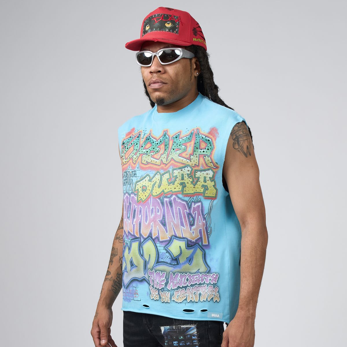 DUAA Wall Graffiti Cutoff Tee