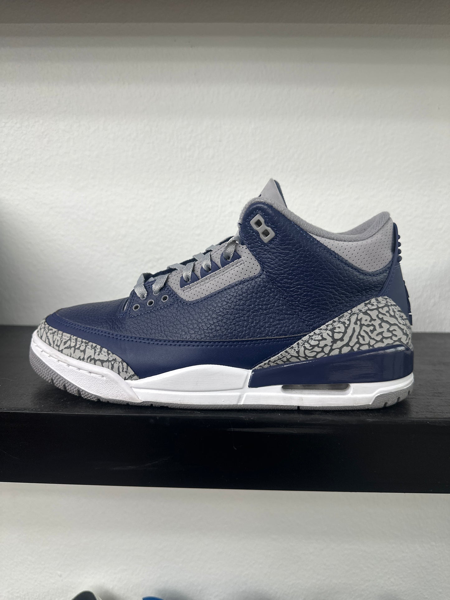 Preowned Jordan 3 Retro Georgetown (2021)