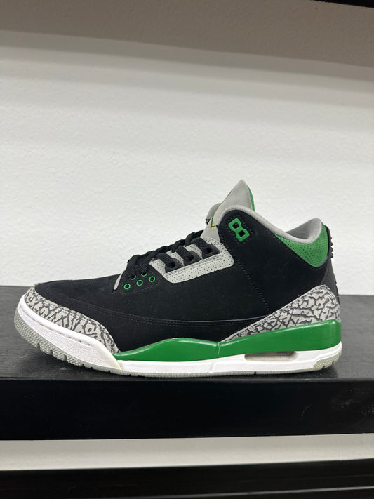 Preowned Jordan 3 Pine Green