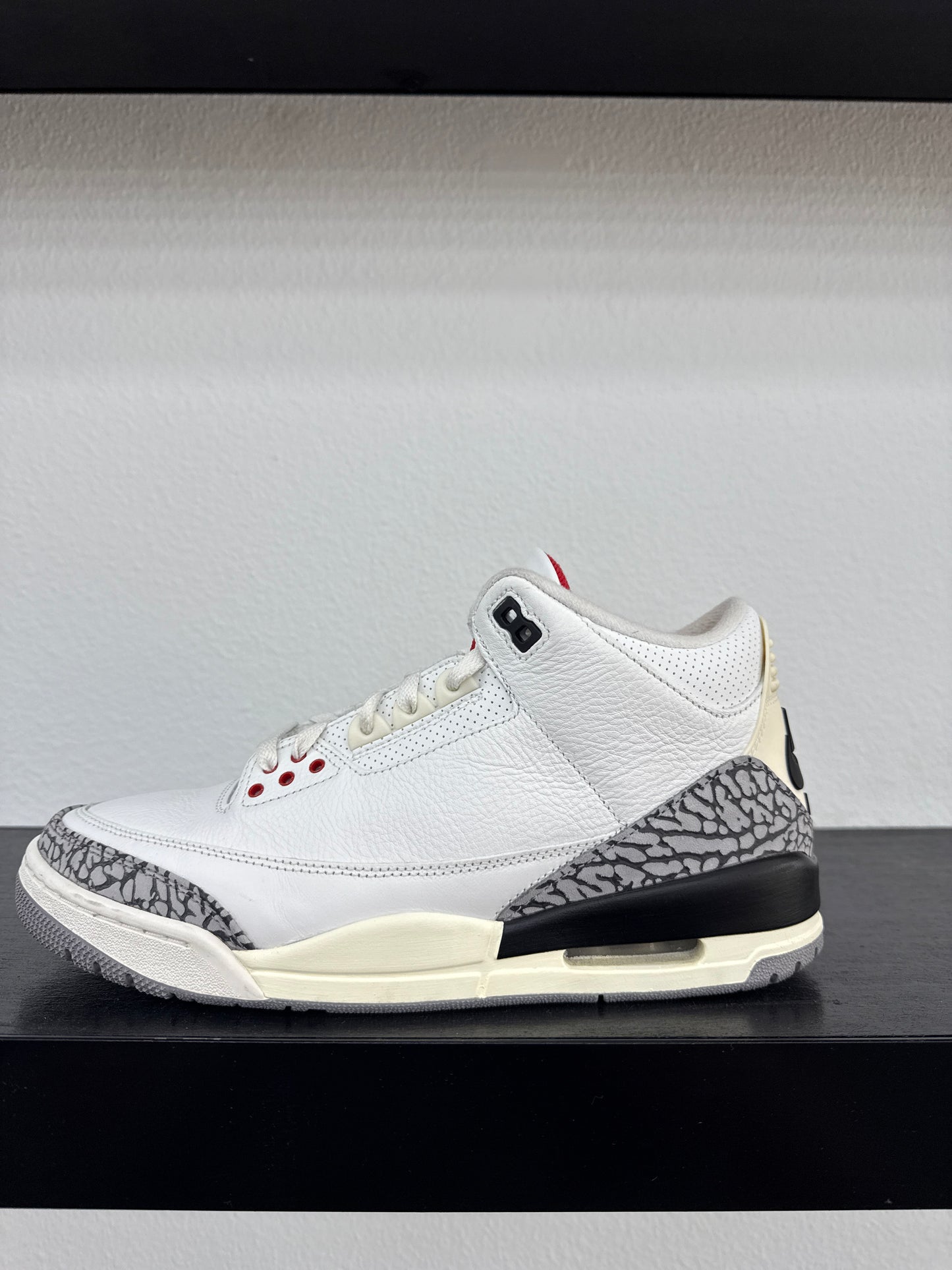 Preowned Jordan 3 Retro White Cement Reimagined
