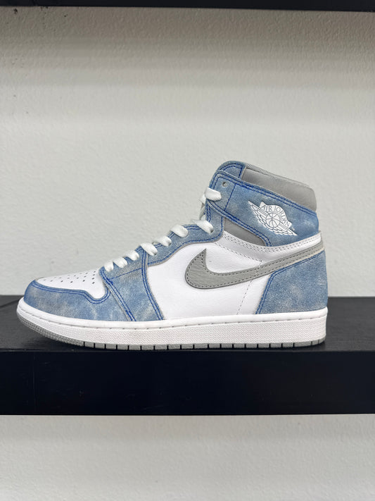 Preowned Jordan 1 Hyper Royal