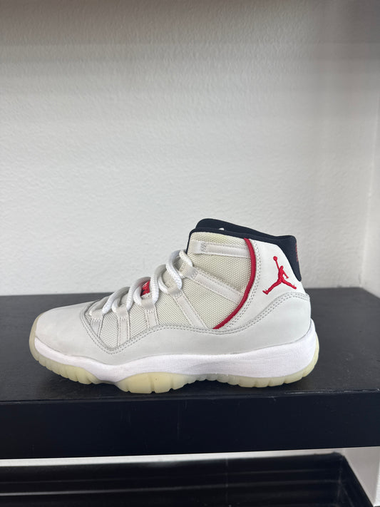 Preowned Jordan 11 Platinum Tint