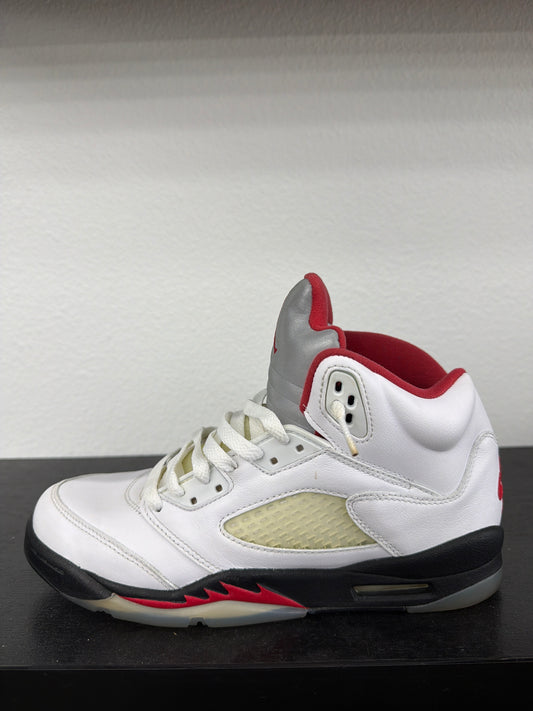 Preowned Jordan 5 Retro Fire Red