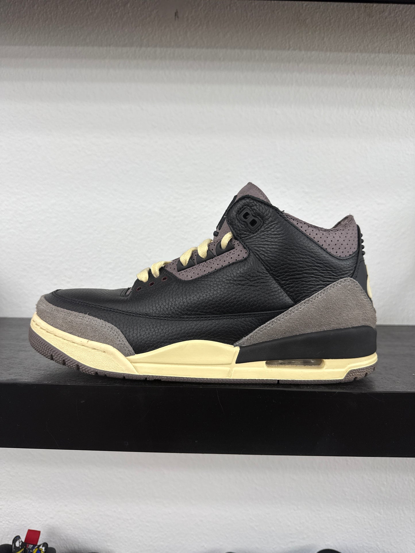 Preowned Jordan 3 A Ma Maniere