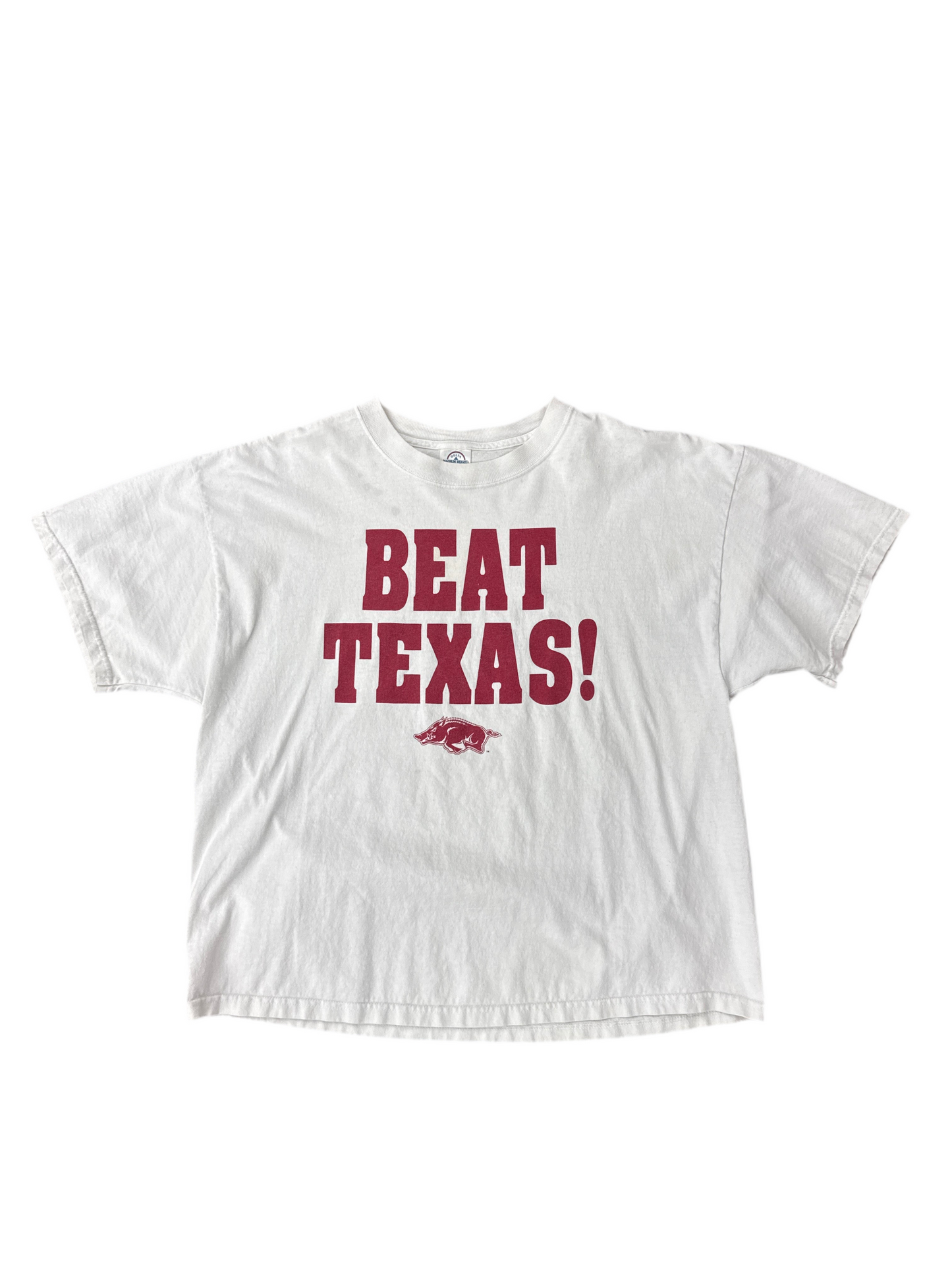 2000's Arkansas Razorbacks White BEAT TEXAS Tee