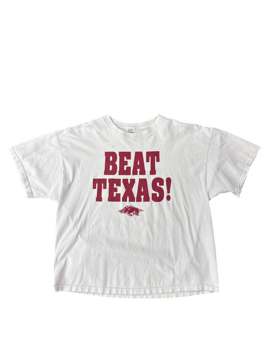 2000's Arkansas Razorbacks White BEAT TEXAS Tee