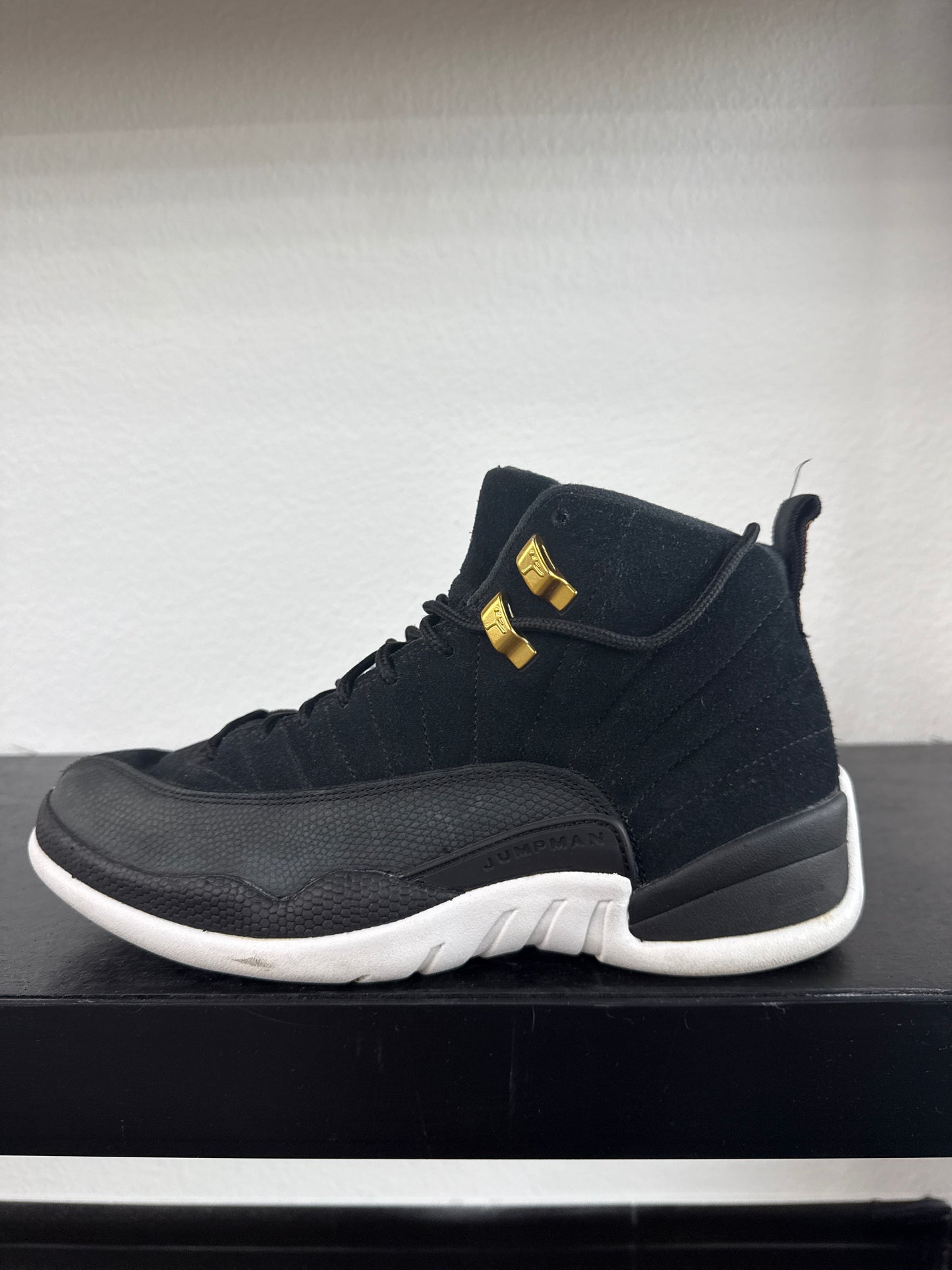 Preowned Jordan 12 Retro Reverse Taxi
