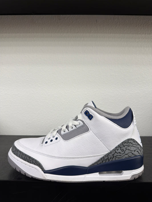Preowned Jordan 3 Retro Midnight Navy
