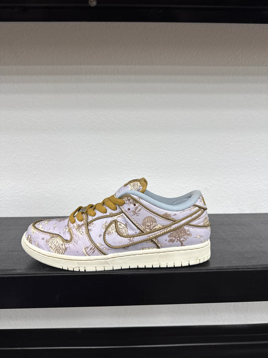 Preowned Nike SB Dunk Low Premium City of Style
