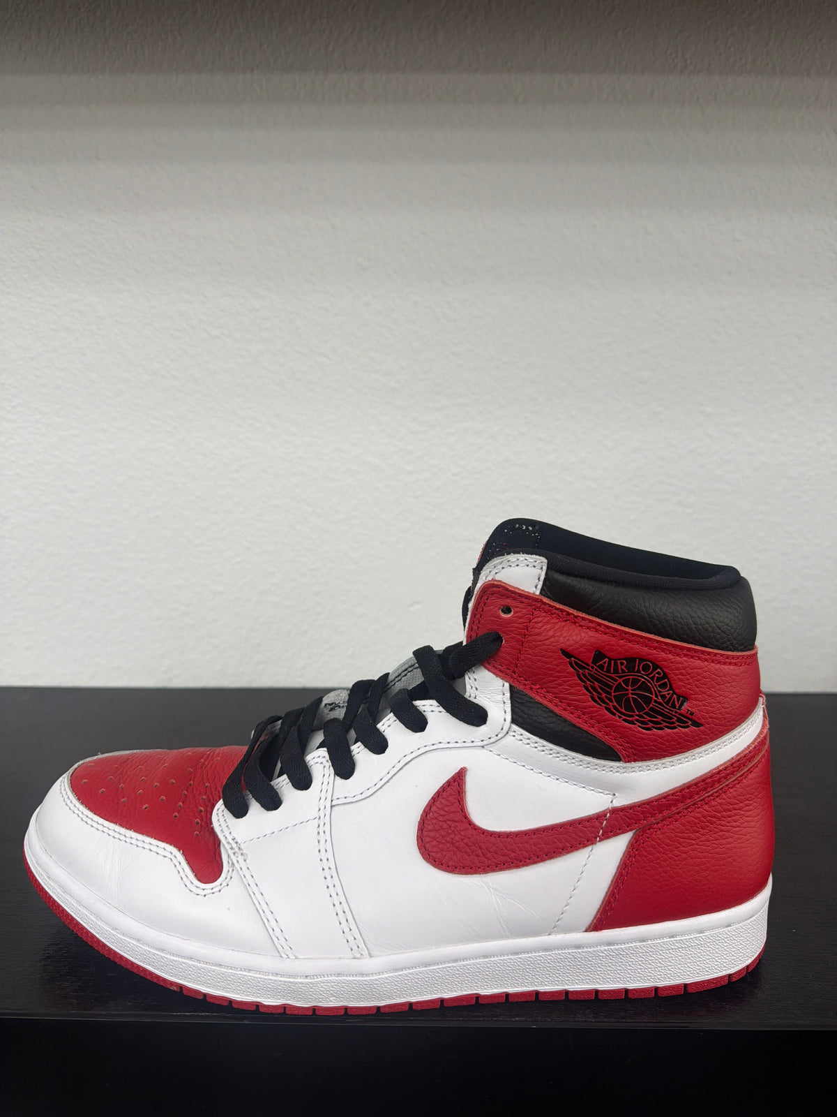 Preowned Jordan 1 High Heritage