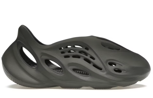 Adidas Yeezy Foam RNR Carbon