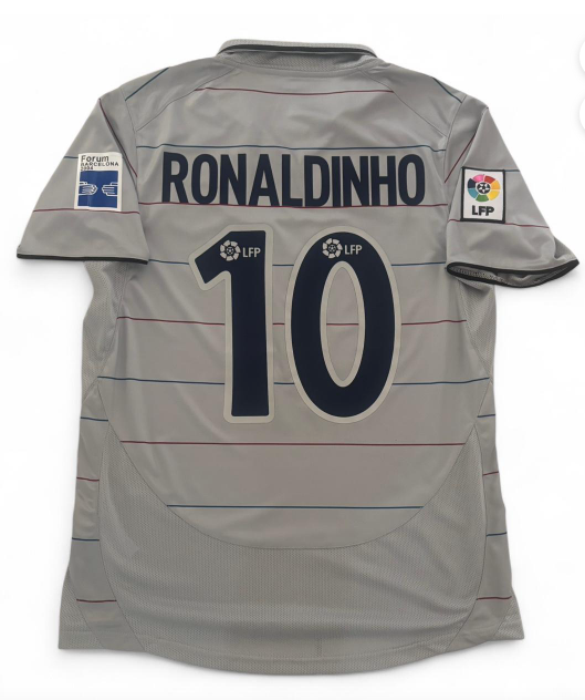 Barcelona 2003/2004 Ronaldhino Away Jersey