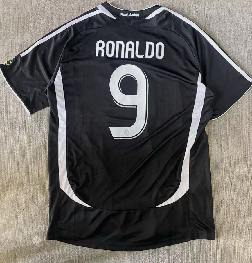 Real Madrid 2006/07 Ronaldo Away Jersey